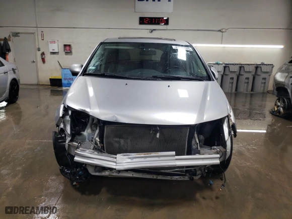 2014 Honda Odyssey EX-L with VIN 5FNRL5H62EB027262, listed as a Copart auction lot 47959505 with 68,773 mi miles and Salvage Title. Bid and sale history available at carsss.com. Image 5.