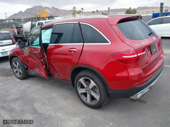 2018 Mercedes-Benz GLC with VIN WDC0G4JB9JV112913, listed as a IAAI auction lot 41783710 with 21,045 mi miles. Bid and sale history available at carsss.com. Image 3.