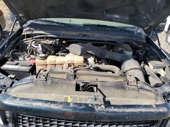 2003 Ford Excursion Limited z VIN 1FMNU43SX3EB56273, wystawiony jako Copart lot #45212465 z przebiegiem Nie podano mil oraz Szkody całkowita. Historia ofert i sprzedaży dostępna na DreamBid. Obrazek 12.