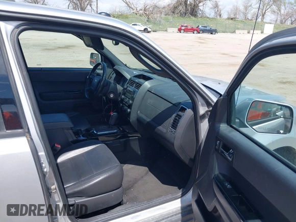 2011 Ford Escape Limited with VIN 1FMCU9EGXBKA68143, listed as a IAAI auction lot 42106149 with 131,427 mi miles and . Bid and sale history available at DreamBid. Image 5.