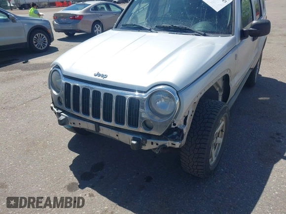 2005 Jeep Liberty Limited with VIN 1J4GL58K45W724796, listed as a IAAI auction lot 42131949 with 215,760 mi miles and . Bid and sale history available at DreamBid. Image 6.