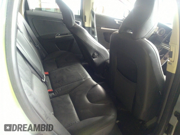 2013 Volvo XC60 3.2L z VIN YV4940DZ9D2375591, wystawiony jako IAAI lot #33101951 z przebiegiem 70 918 mil mil oraz . Historia ofert i sprzedaży dostępna na DreamBid. Obrazek 8.