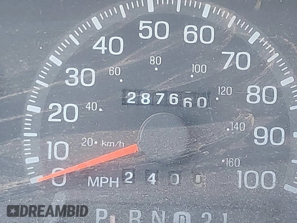 1997 Ford F-150 XL with VIN 1FTDX18W4VKC95711, listed as a IAAI auction lot 42197302 with 287,660 mi miles and . Bid and sale history available at DreamBid. Image 7.