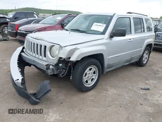 2011 Jeep Patriot Sport with VIN 1J4NT1GA1BD108246, listed as a IAAI auction lot 42010042 with 118,472 mi miles and . Bid and sale history available at carsss.com. Image 2.