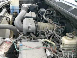 2007 Toyota Tundra SR5 с VIN 5TBBT54147S457734, выставлен на аукционе IAAI как лот 42623178 с пробегом 208 389 миль миль и . История ставок и продаж доступна на DreamBid. Изображение 19.