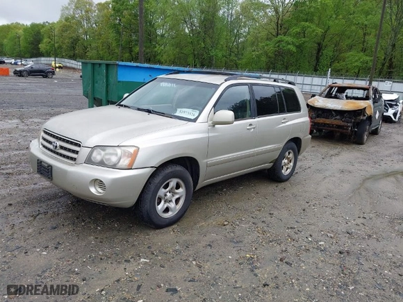 2001 Toyota Highlander with VIN JTEGF21A510026302, listed as a IAAI auction lot 41973526 with 252,330 mi miles. Bid and sale history available at carsss.com. Image 2.