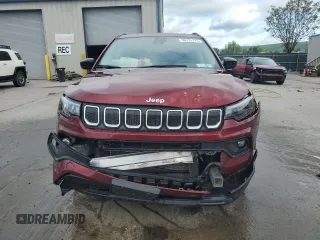 2022 Jeep Compass Latitude Lux z VIN 3C4NJDFB8NT118522, wystawiony jako Copart lot #56775175 z przebiegiem 47 220 mil mil oraz Szkoda całkowita • Salvage title. Historia ofert i sprzedaży dostępna na DreamBid. Obrazek 5.