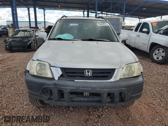 1998 Honda CR-V LX with VIN JHLRD1745WC094753, listed as a Copart auction lot 48888575 with 298,615 mi miles and Salvage Title. Bid and sale history available at carsss.com. Image 5.