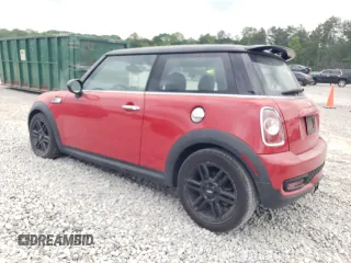 2013 MINI Hardtop S with VIN WMWSV3C58DT389460, listed as a Copart auction lot 54031105 with 59,645 mi miles and Salvage Title. Bid and sale history available at DreamBid. Image 2.