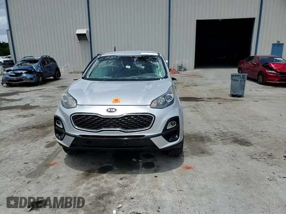 2020 Kia Sportage LX z VIN KNDPMCAC9L7675077, wystawiony jako Copart lot #55075725 z przebiegiem 71 747 mil mil oraz Nie do naprawy • Non repairable. Historia ofert i sprzedaży dostępna na DreamBid. Obrazek 14.