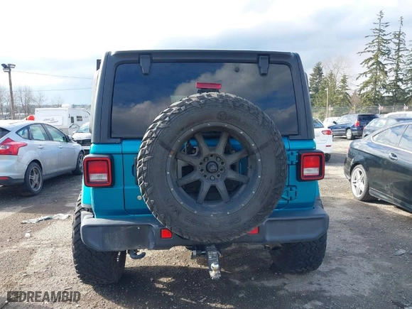 2020 Jeep Wrangler Unlimited North Edition with VIN 1C4HJXENXLW114506, listed as a IAAI auction lot 41539033 with 92,330 mi miles. Bid and sale history available at carsss.com. Image 16.