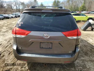 2011 Toyota Sienna XLE with VIN 5TDDK3DC1BS014880, listed as a Copart auction lot 49701135 with 0 mi miles and Clean Title. Bid and sale history available at carsss.com. Image 6.