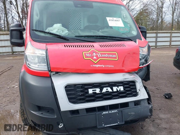 2022 Ram ProMaster Cargo with VIN 3C6LRVDG0NE111435, listed as a IAAI auction lot 41854667 with 72,524 mi miles and . Bid and sale history available at DreamBid. Image 12.