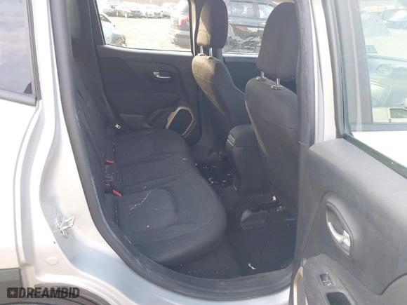2016 Jeep Renegade Sport with VIN ZACCJBAT1GPD14162, listed as a IAAI auction lot 41774800 with 135,014 mi miles. Bid and sale history available at carsss.com. Image 8.