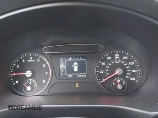 2017 Kia Sorento LX z VIN 5XYPGDA30HG314280, wystawiony jako IAAI lot #42224601 z przebiegiem 51 875 mil mil oraz . Historia ofert i sprzedaży dostępna na DreamBid. Obrazek 7.