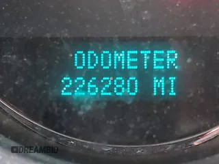 2007 Chevrolet Suburban LT with VIN 3GNFK16397G116032, listed as a IAAI auction lot 42391864 with 226,280 mi miles and . Bid and sale history available at DreamBid. Image 15.