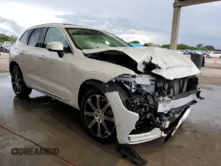 2018 Volvo XC60 Inscription with VIN LYVBR0DL9JB113226, listed as a Copart auction lot 49142223 with 26,520 mi miles. Bid and sale history available at carsss.com. Image 4.