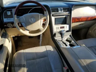 2005 Lincoln Navigator Luxury with VIN 5LMFU28555LJ00538, listed as a Copart auction lot 78128474 with 215,834 mi miles and Salvage Title. Bid and sale history available at carsss.com. Image 8.