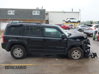 2016 Jeep Patriot Sport with VIN 1C4NJRBB4GD551671, listed as a IAAI auction lot 42322700 with 157,497 mi miles and . Bid and sale history available at DreamBid. Image 14.