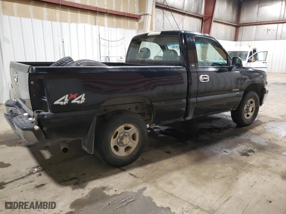 2000 Chevrolet Silverado 1500 with VIN 1GCEK14W8YZ249285, listed as a Copart auction lot 43578745 with 0 mi miles and Salvage Title. Bid and sale history available at carsss.com. Image 3.