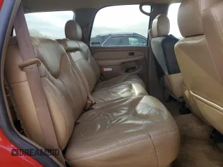 2000 GMC Yukon SLT with VIN 1GKEC13T3YJ141423, listed as a Copart auction lot 82344364 with 224,313 mi miles and Salvage Title. Bid and sale history available at carsss.com. Image 11.