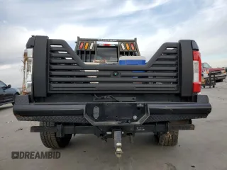 2017 Ford Super Duty F-250 SRW XLT with VIN 1FTBF2B61HEE97613, listed as a Copart auction lot 87457034 with 147,853 mi miles and Salvage Title. Bid and sale history available at carsss.com. Image 6.