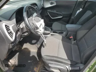 2020 Kia Soul X-Line with VIN KNDJ23AU4L7055922, listed as a Copart auction lot 46923835 with 107,382 mi miles and Salvage Title. Bid and sale history available at carsss.com. Image 7.