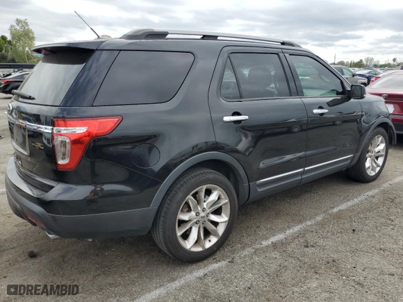 2013 Ford Explorer XLT with VIN 1FM5K7D89DGB53557, listed as a Copart auction lot 50660545 with 133,281 mi miles and Salvage Title. Bid and sale history available at carsss.com. Image 3.