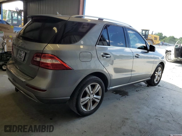 2013 Mercedes-Benz M 350 with VIN 4JGDA5JB3DA189878, listed as a Copart auction lot 60478005 with 247,317 mi miles and Clean title. Bid and sale history available at DreamBid. Image 3.