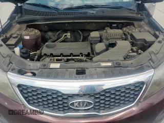 2011 Kia Sorento LX with VIN 5XYKT4A1XBG081472, listed as a Copart auction lot 53398675 with 207,343 mi miles and Clean Title. Bid and sale history available at DreamBid. Image 12.