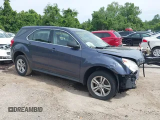 2013 Chevrolet Equinox LS z VIN 2GNFLCEK9D6174845, wystawiony jako IAAI lot #42335374 z przebiegiem 214 739 mil mil oraz . Historia ofert i sprzedaży dostępna na DreamBid. Obrazek 1.