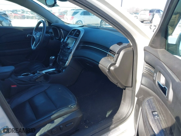 2014 Chevrolet Malibu LTZ with VIN 1G11J5SX5EF215539, listed as a IAAI auction lot 41636911 with 110,484 mi miles. Bid and sale history available at carsss.com. Image 5.