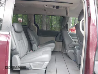 2008 Chrysler Town & Country Touring with VIN 2A8HR54P58R780486, listed as a IAAI auction lot 42226012 with 176,028 mi miles and . Bid and sale history available at DreamBid. Image 8.
