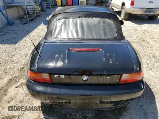 1998 BMW 3 Series Z3 1.9 with VIN 4USCH7336WLE08592, listed as a Copart auction lot 64323205 with 104,281 mi miles and Clean title. Bid and sale history available at DreamBid. Image 6.