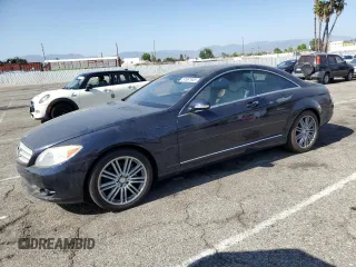 2007 Mercedes-Benz CL 550 z VIN WDDEJ71X57A001419, wystawiony jako Copart lot #57887655 z przebiegiem 83 529 mil mil oraz Szkody całkowita. Historia ofert i sprzedaży dostępna na DreamBid. Obrazek 1.