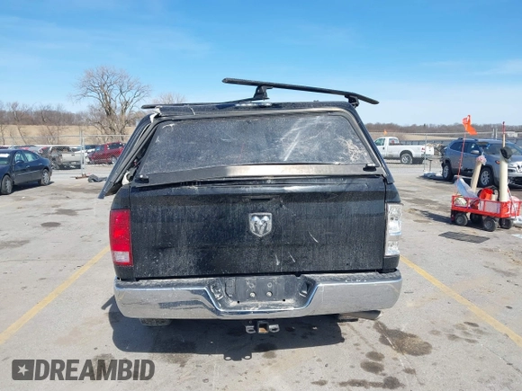 2019 Ram 1500 Tradesman z VIN 1C6RR6KM9KS749538, wystawiony jako IAAI lot #41743266 z przebiegiem 164 161 mil mil oraz . Historia ofert i sprzedaży dostępna na DreamBid. Obrazek 16.
