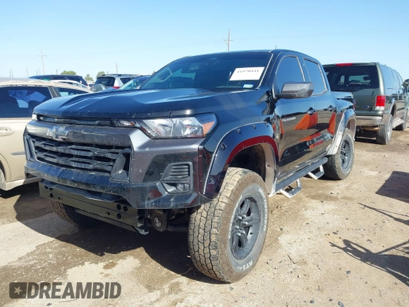 2024 Chevrolet Colorado 4WD LT с VIN 1GCPTCEK0R1307029, выставлен на аукционе IAAI как лот 41970441 с пробегом 4 968 миль миль и . История ставок и продаж доступна на DreamBid. Изображение 2.