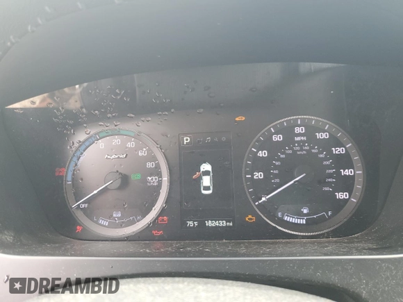 2017 Hyundai Sonata Hybrid SE with VIN KMHE24L19HA047623, listed as a Copart auction lot 62664743 with 162,433 mi miles. Bid and sale history available at carsss.com. Image 9.