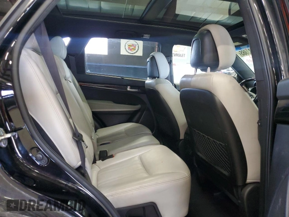 2014 Kia Sorento SX with VIN 5XYKWDA78EG521642, listed as a Copart auction lot 53733865 with 105,619 mi miles and Clean Title. Bid and sale history available at carsss.com. Image 11.