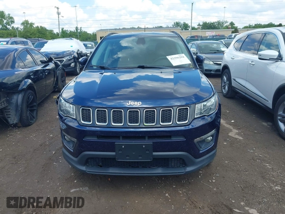 2018 Jeep Compass Latitude z VIN 3C4NJDBB5JT456685, wystawiony jako IAAI lot #42356294 z przebiegiem 130 130 mil mil oraz . Historia ofert i sprzedaży dostępna na DreamBid. Obrazek 12.