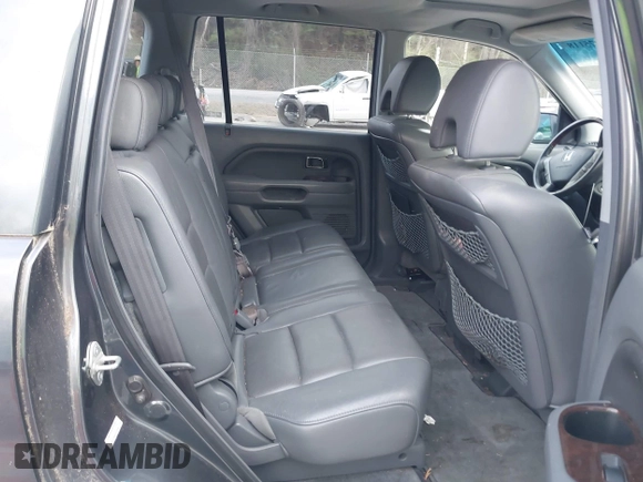 2006 Honda Pilot EX-L with VIN 2HKYF18746H558986, listed as a IAAI auction lot 41875118 with 207,058 mi miles and . Bid and sale history available at DreamBid. Image 8.
