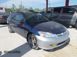 2004 Honda Civic LX with VIN 2HGES16504H520579, listed as a IAAI auction lot 41978506 with 173,511 mi miles. Bid and sale history available at carsss.com. Image 1.