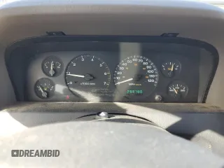 2002 Jeep Grand Cherokee with VIN 1J4GX38S82C178199, listed as a Copart auction lot 48996515 with 299,780 mi miles and Salvage title. Bid and sale history available at DreamBid. Image 9.
