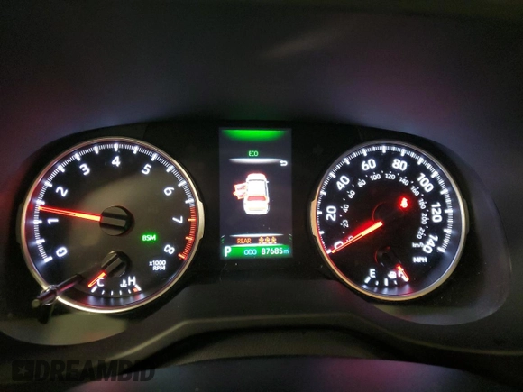 2021 Toyota RAV4 XLE Premium with VIN 2T3A1RFV3MC155735, listed as a Copart auction lot 58738135 with 87,685 mi miles and Salvage title. Bid and sale history available at DreamBid. Image 9.