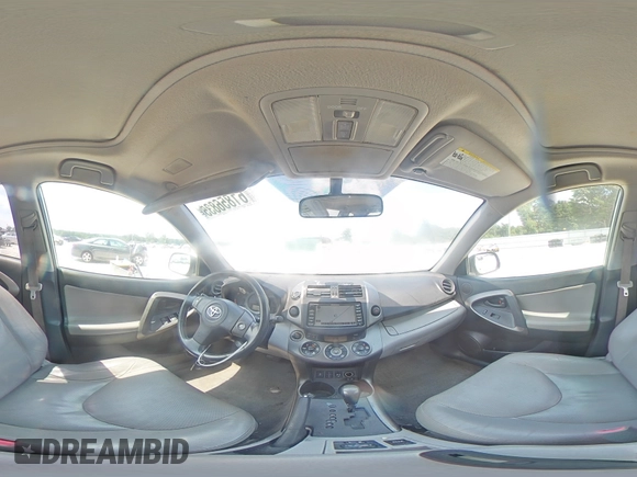 2010 Toyota RAV4 Limited z VIN JTMYF4DV3AD016055, wystawiony jako Copart lot #61856835 z przebiegiem 202 832 mil mil oraz Szkoda całkowita • Salvage title. Historia ofert i sprzedaży dostępna na DreamBid. Obrazek 15.