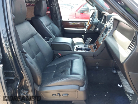 2011 Lincoln Navigator z VIN 5LMJJ2H57BEJ00298, wystawiony jako IAAI lot #42170739 z przebiegiem 175 692 mil mil oraz . Historia ofert i sprzedaży dostępna na DreamBid. Obrazek 5.