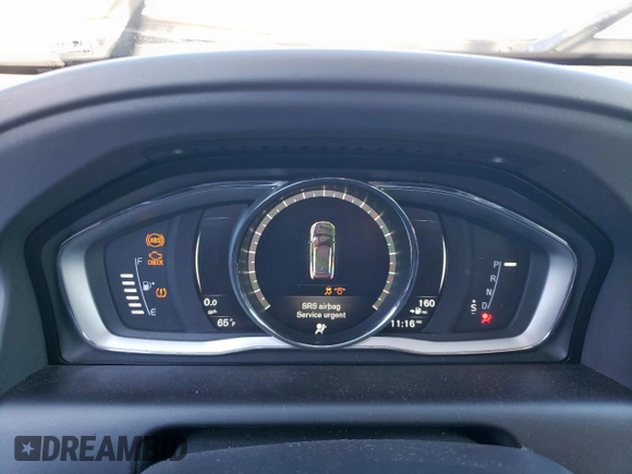 2017 Volvo XC60 Dynamic z VIN YV440MRR6H2084459, wystawiony jako Copart lot #46732905 z przebiegiem Nie podano mil oraz Szkoda całkowita • Salvage title. Historia ofert i sprzedaży dostępna na DreamBid. Obrazek 9.