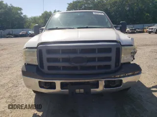 2006 Ford Super Duty F-250 XL with VIN 1FTSX20516ED93191, listed as a Copart auction lot 68000724 with 229,430 mi miles and Clean Title. Bid and sale history available at carsss.com. Image 5.