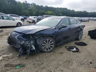 2021 Lexus ES 250 z VIN 58AD11D18MU004579, wystawiony jako Copart lot #64384445 z przebiegiem Nie podano mil oraz Czysty tytuł • Clean title. Historia ofert i sprzedaży dostępna na DreamBid. Obrazek 1.