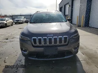 2021 Jeep Cherokee Limited z VIN 1C4PJLDX6MD120548, wystawiony jako Copart lot #49298135 z przebiegiem 102 455 mil mil oraz Czysty tytuł • Clean title. Historia ofert i sprzedaży dostępna na DreamBid. Obrazek 5.